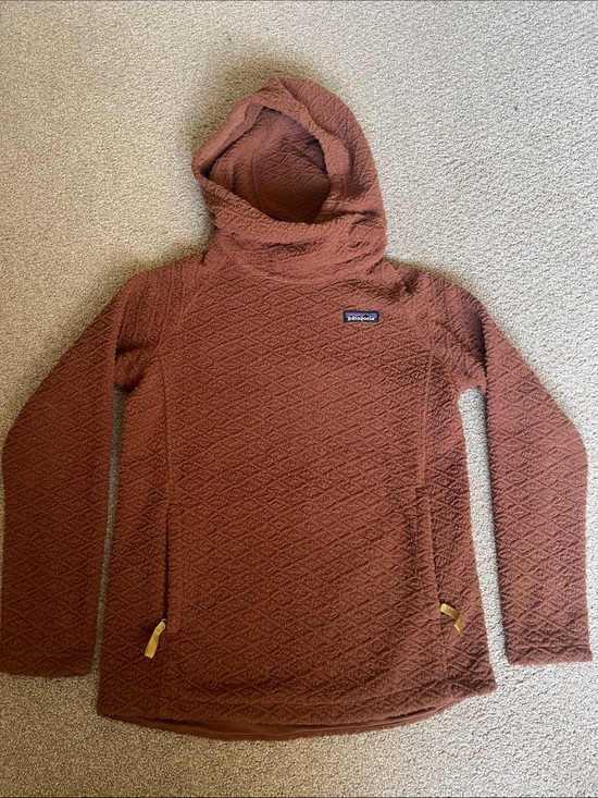 Patagonia Jackets & Blazers - Patagonia Women's Rust Quilted Hooded Pullover